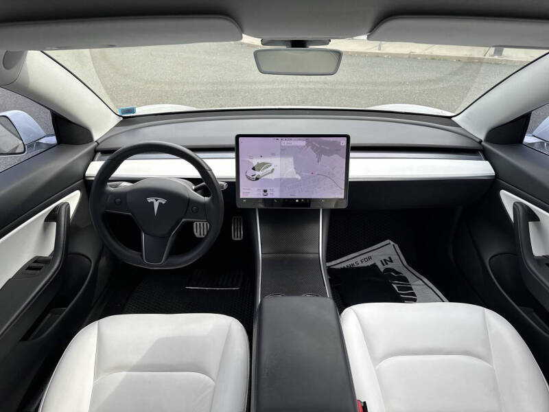 2020 Tesla Model 3 Performance