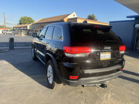 2017 Jeep Grand Cherokee Laredo E