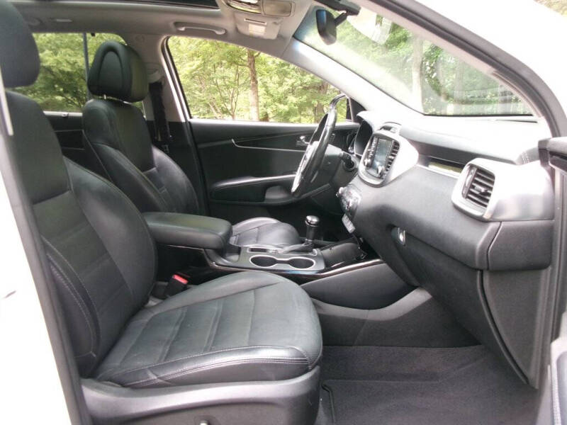 2016 Kia Sorento SX V6