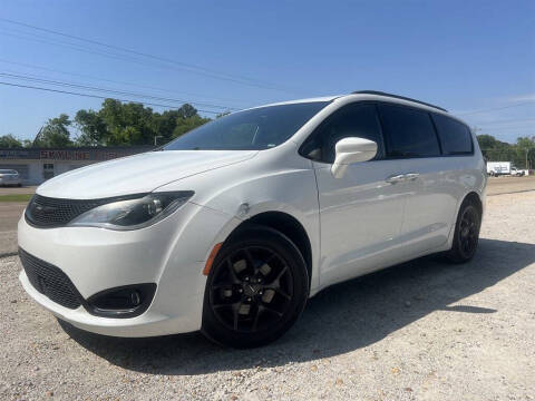 2019 Chrysler Pacifica Touring L
