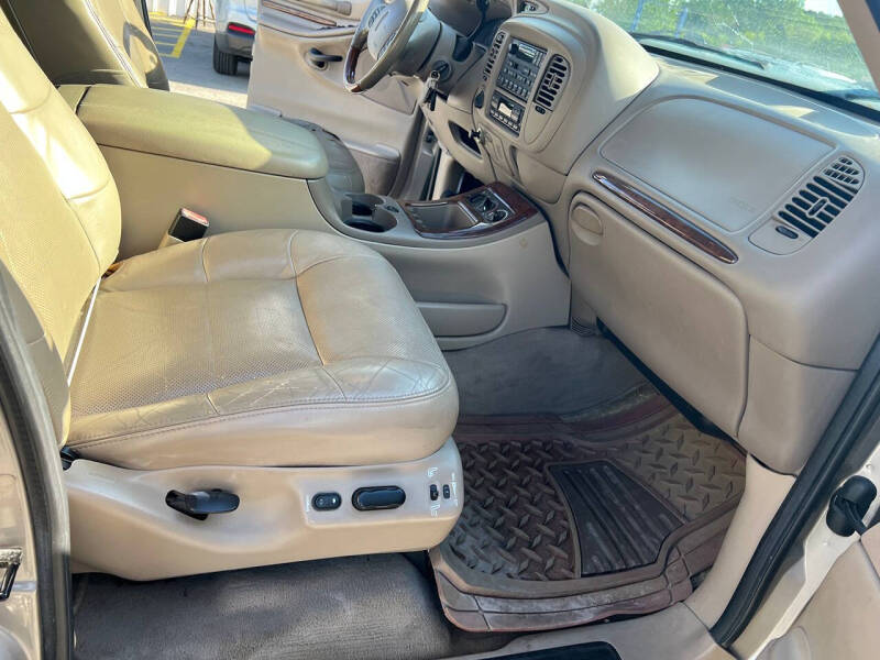 2001 Lincoln Navigator