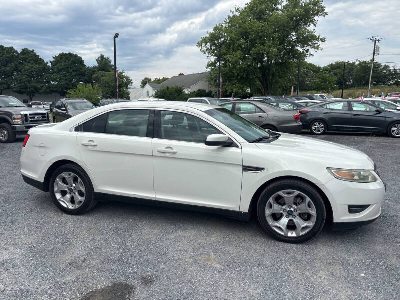 2011 Ford Taurus SEL