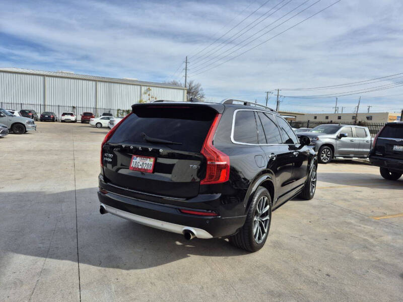 2018 Volvo XC90 T5 Momentum 7-Passenger