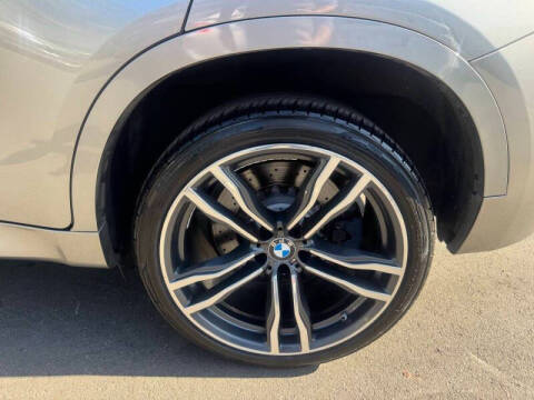 2015 BMW X6 M
