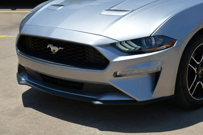 2022 Ford Mustang EcoBoost Premium