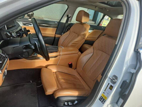 2022 BMW 7 Series 740i xDrive