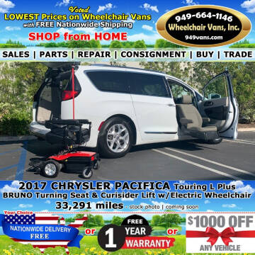 2017 Chrysler Pacifica for sale at Wheelchair Vans Inc in Laguna Hills CA