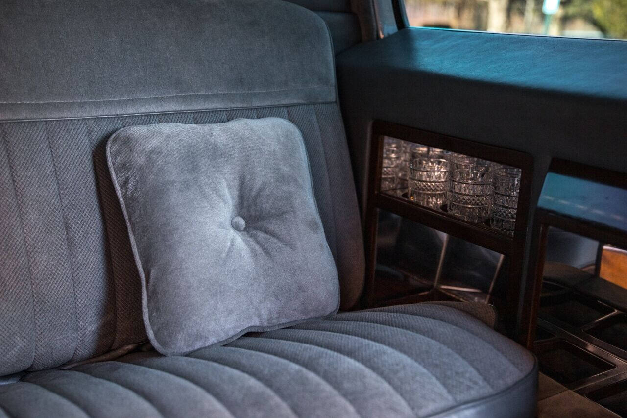 1988 Chevrolet Suburban 46