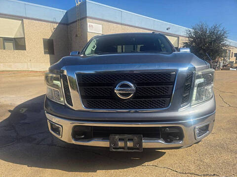 2017 Nissan Titan