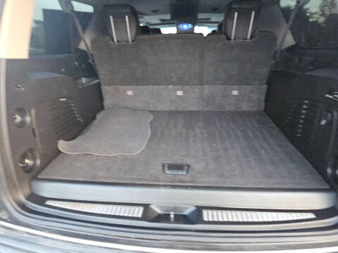 2017 Cadillac Escalade ESV Premium Luxury