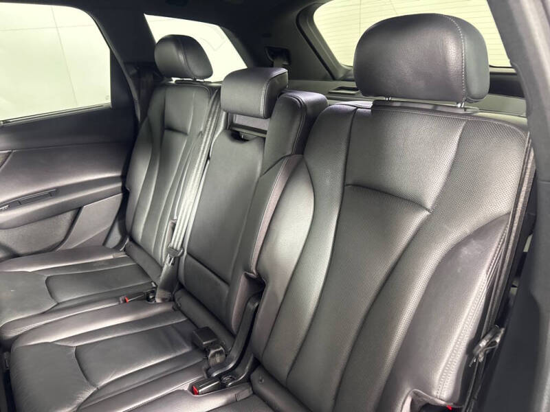 2017 Audi Q7 2.0T quattro Premium Plus