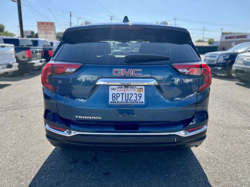 2020 GMC Terrain SLT