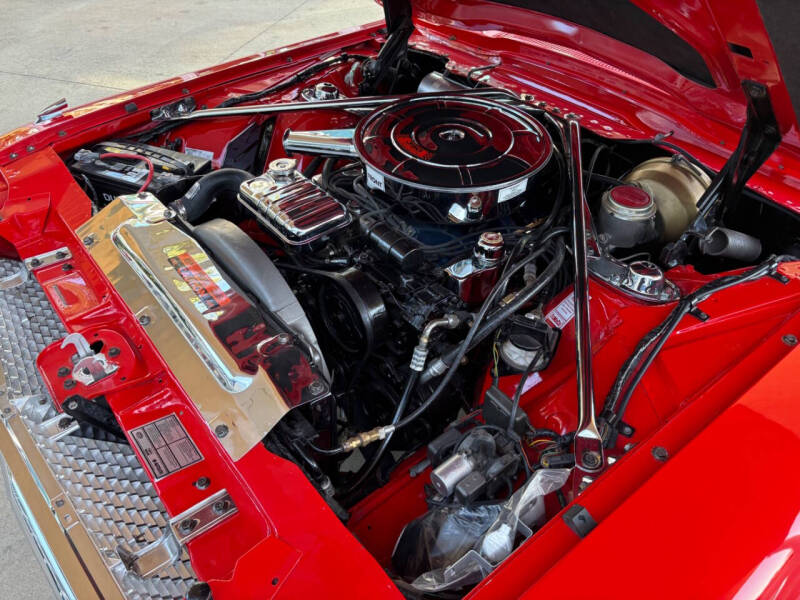 1966 Ford Thunderbird