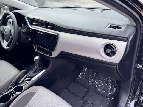 2017 Toyota Corolla LE