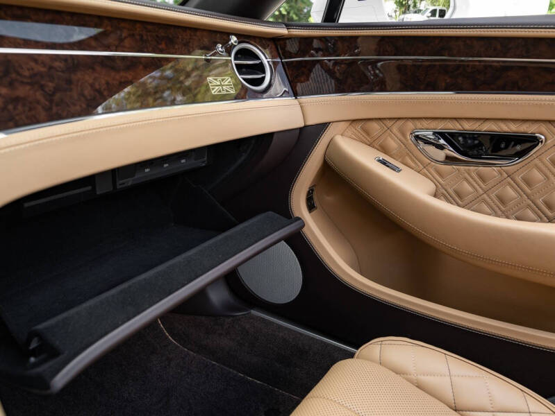 2020 Bentley Continental GTC V8