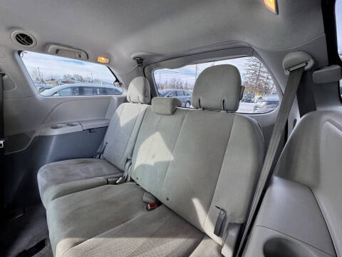 2014 Toyota Sienna L 7-Passenger