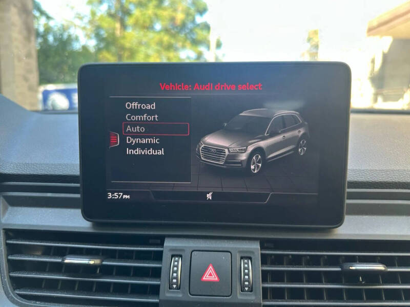 2019 Audi Q5 quattro Premium 45 TFSI