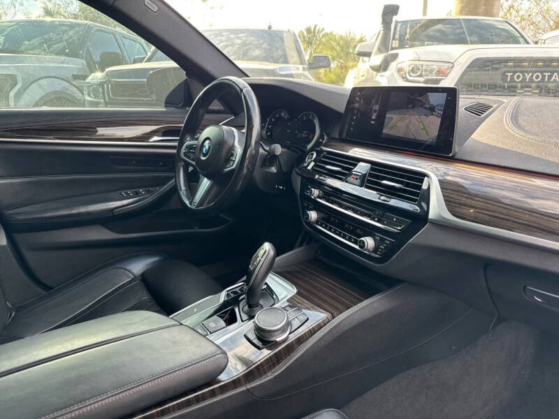 2017 BMW 5 Series 540i