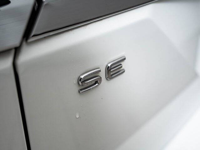 2025 Volkswagen Atlas SE