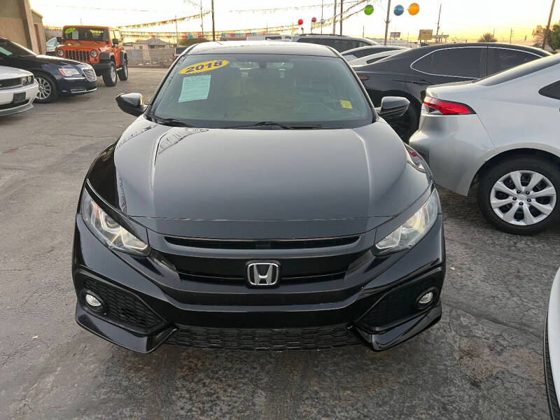 2018 Honda Civic for sale at CURIEL'S AUTO SALES LLC in Yuma AZ