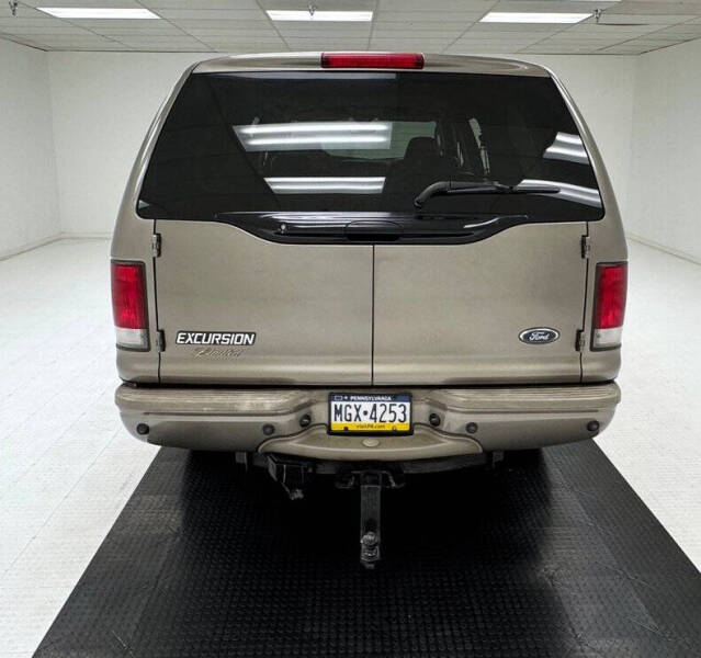 2004 Ford Excursion Limited
