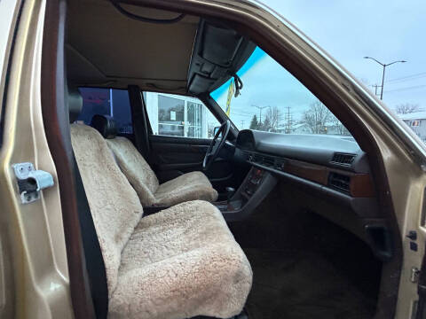 1984 Mercedes-Benz 300-Class 300 SD