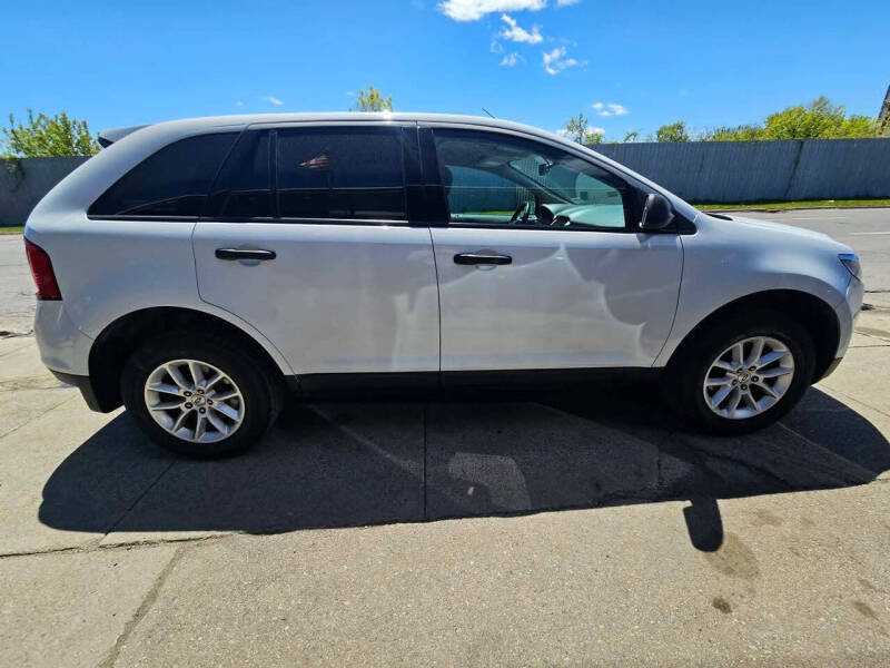 2014 Ford Edge SE
