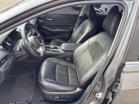 2022 Nissan Altima 2.0 SR