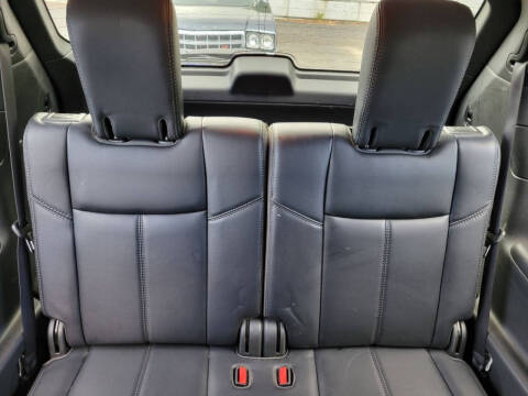 2018 Nissan Pathfinder SL