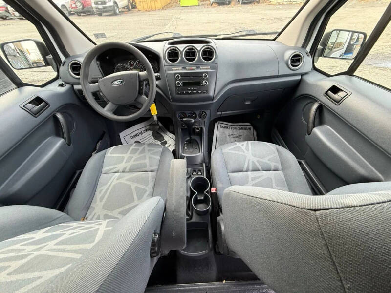 2013 Ford Transit Connect XLT