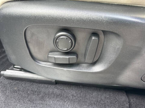 2021 Land Rover Range Rover Sport HSE Silver Edition