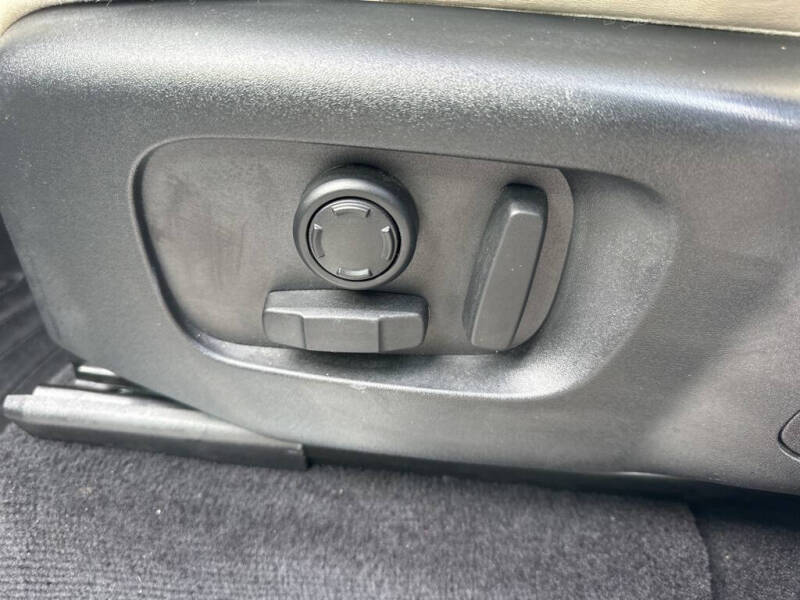 2021 Land Rover Range Rover Sport HSE Silver Edition