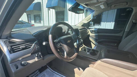 2017 Chevrolet Suburban LS