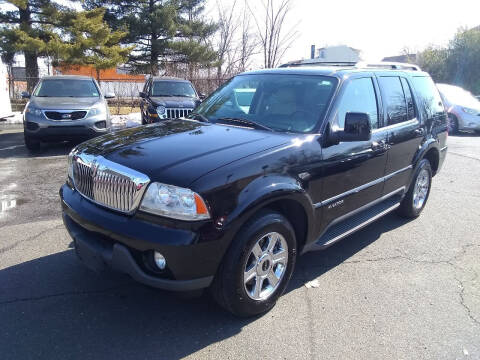 2005 Lincoln Aviator for sale at Auto Outlet of Ewing in Ewing NJ