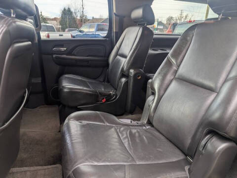 2010 GMC Yukon XL Denali