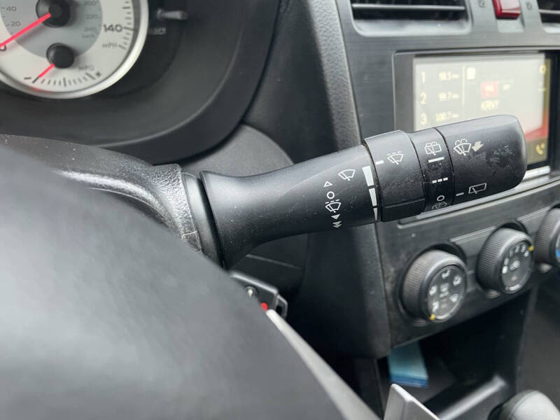 2014 Subaru Impreza 2.0i Premium