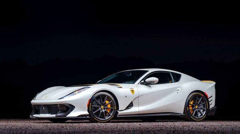 2022 Ferrari 812 Competizione