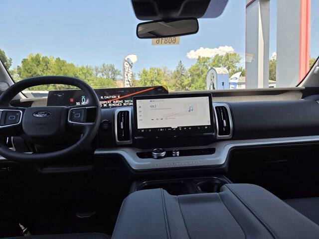 2026 Ford Expedition Active