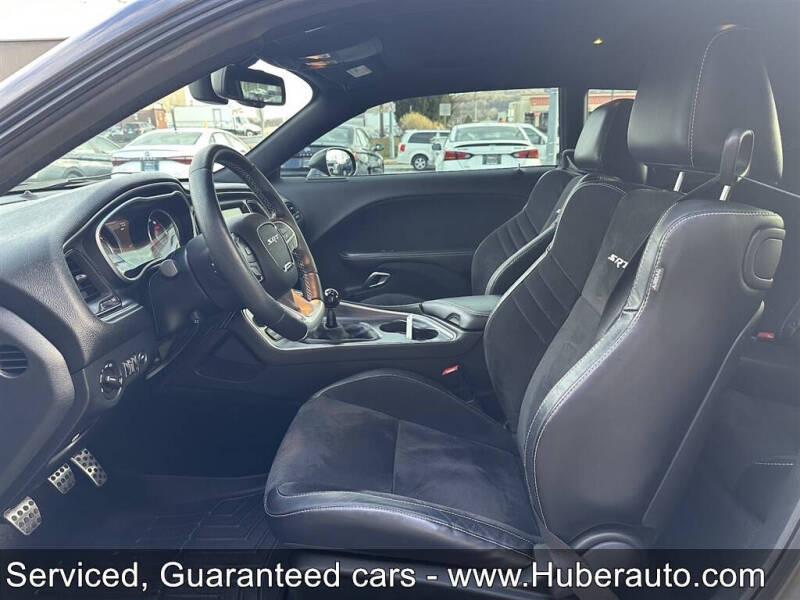 2015 Dodge Challenger SRT 392