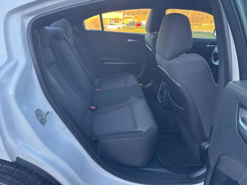 2017 Dodge Charger SXT