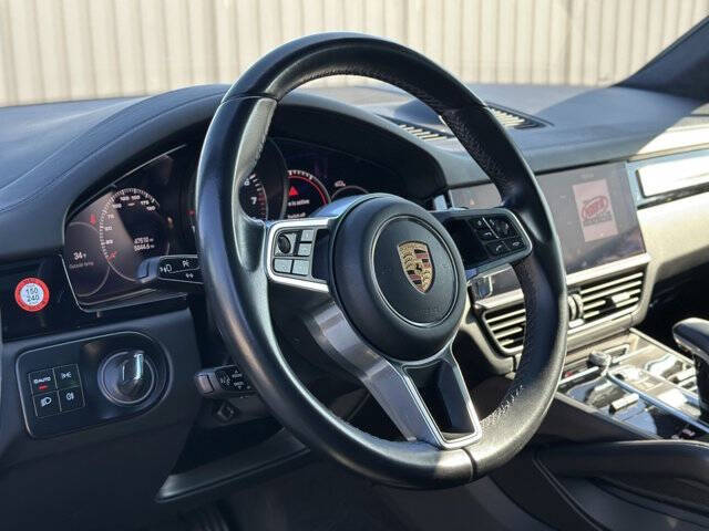 2022 Porsche Cayenne GTS