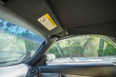 2004 Ford Thunderbird Deluxe