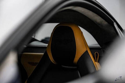 2020 Aston Martin Vantage