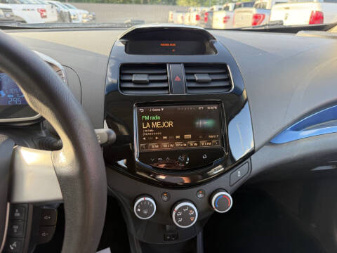 2013 Chevrolet Spark 1LT Auto