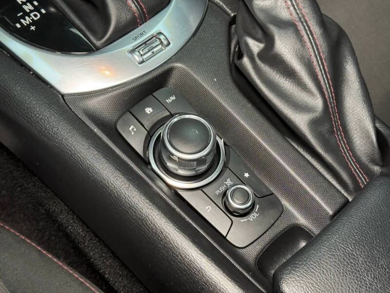 2016 Mazda MX-5 Miata Club