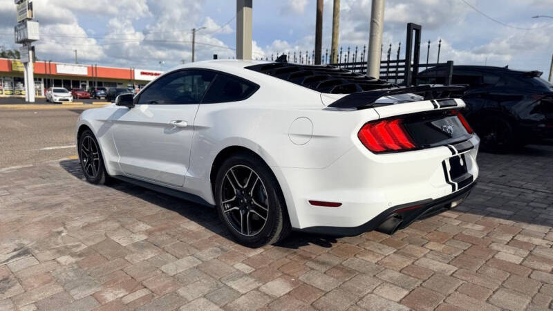 2021 Ford Mustang