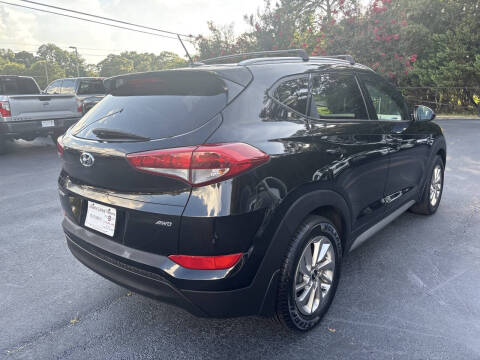2017 Hyundai Tucson SE Plus