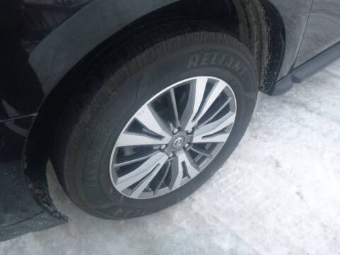 2018 Nissan Pathfinder SL