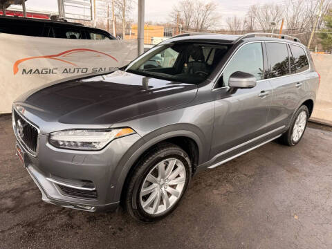 2018 Volvo XC90 T6 Momentum