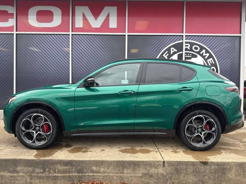 2025 Alfa Romeo Stelvio